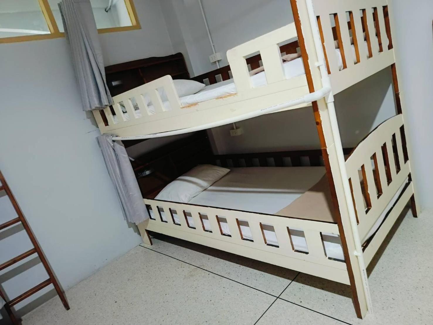 Ler Hostel 65 查汶海滩 外观 照片