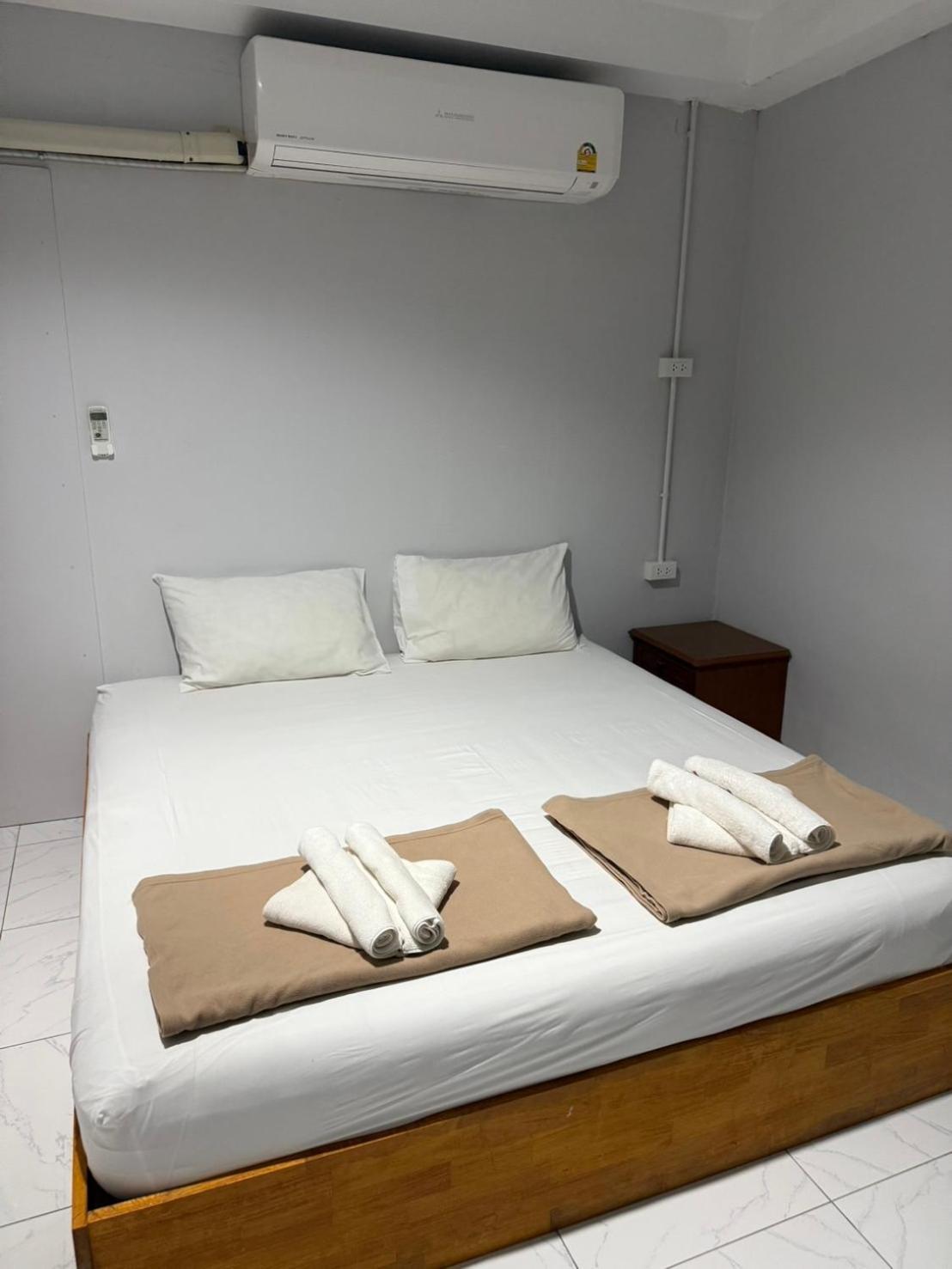 Ler Hostel 65 查汶海滩 外观 照片